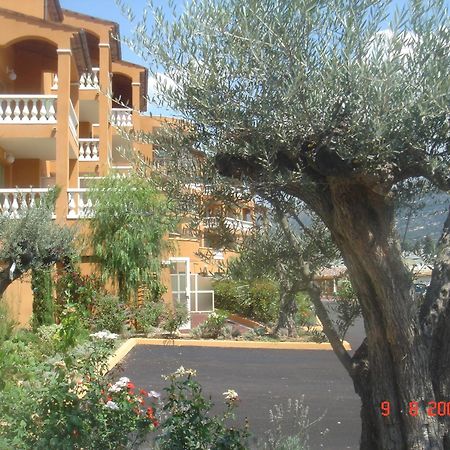 Appart Hotel Lou Castelet Carros Buitenkant foto