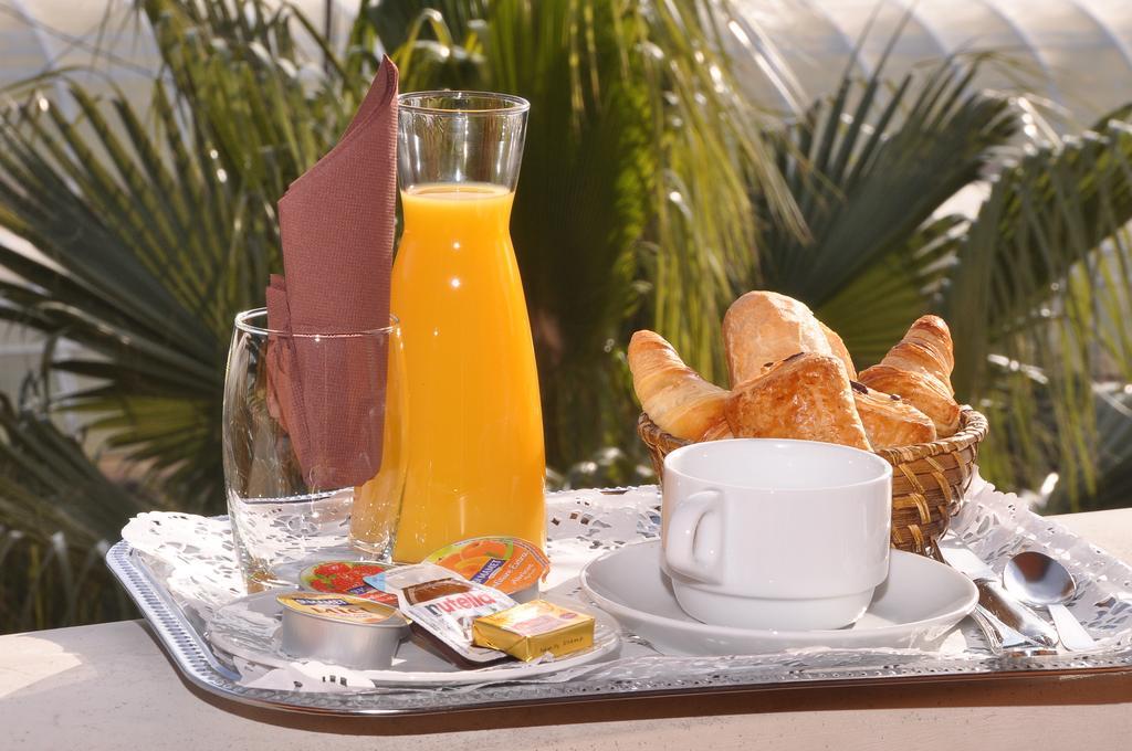 Appart Hotel Lou Castelet Carros Buitenkant foto